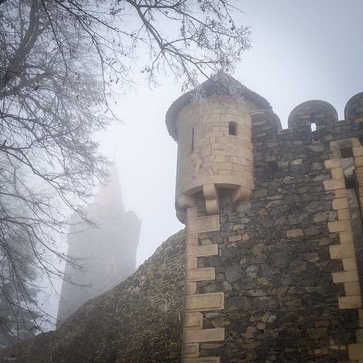 Zamek Grodziec - wieża