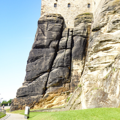 Mury twierdzy Königstein